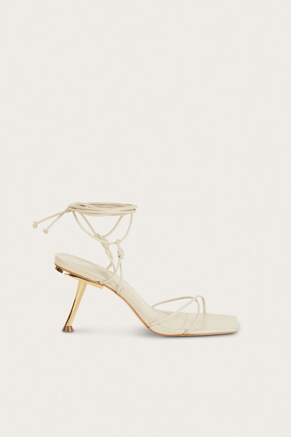 SANAM SANDAL - OFF WHITE